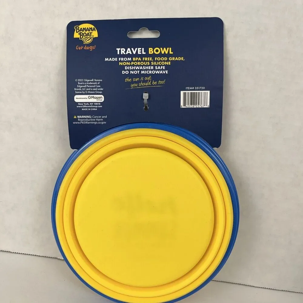 Banana Boat Dog Water Bowl Travel Collapsible Silicone Carabiner Holds 34 oz